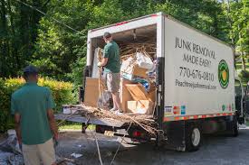 Best Estate Cleanout  in Huntington Woods, MI